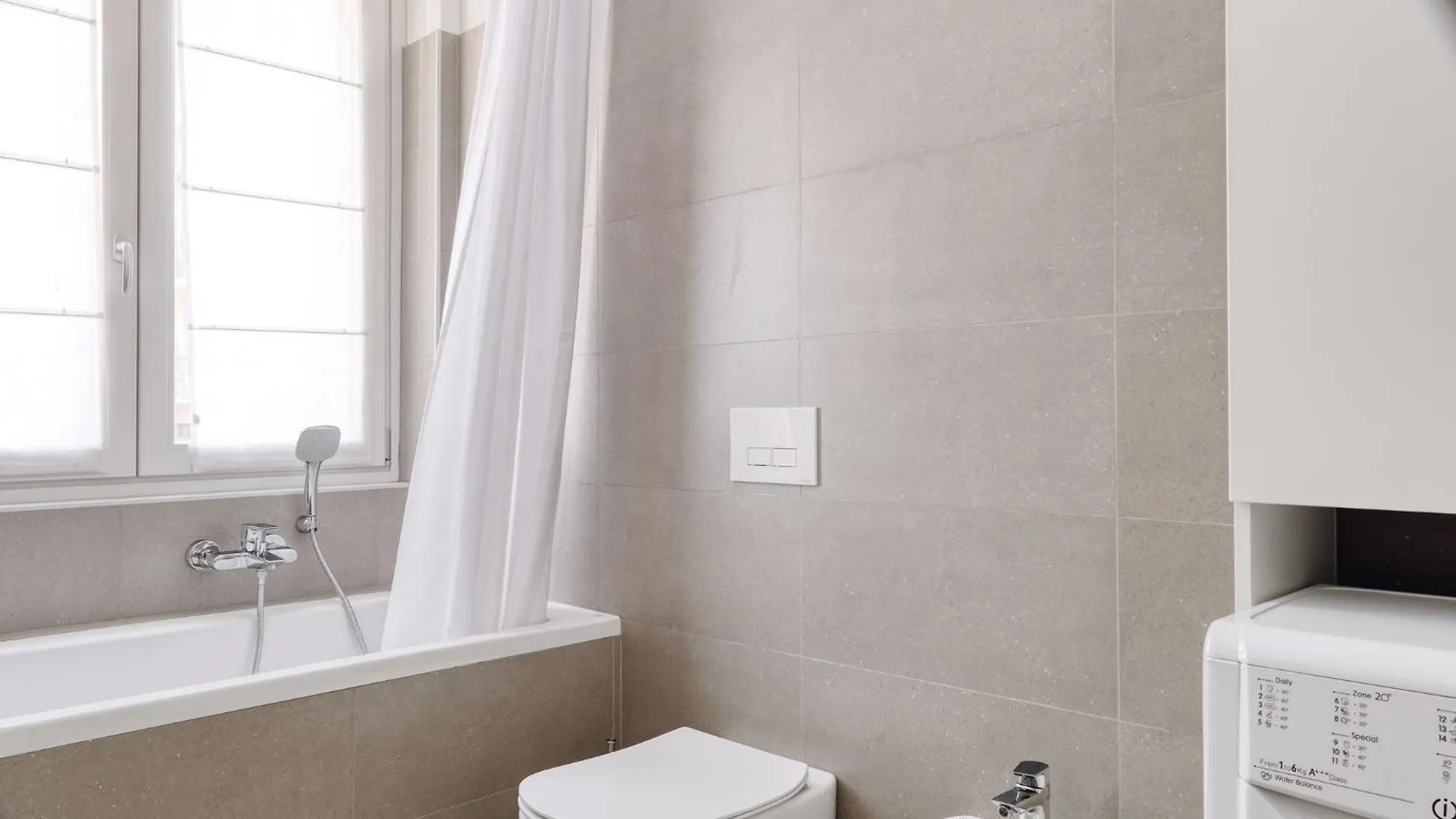 Apartment Bilocale Fiera Milano City