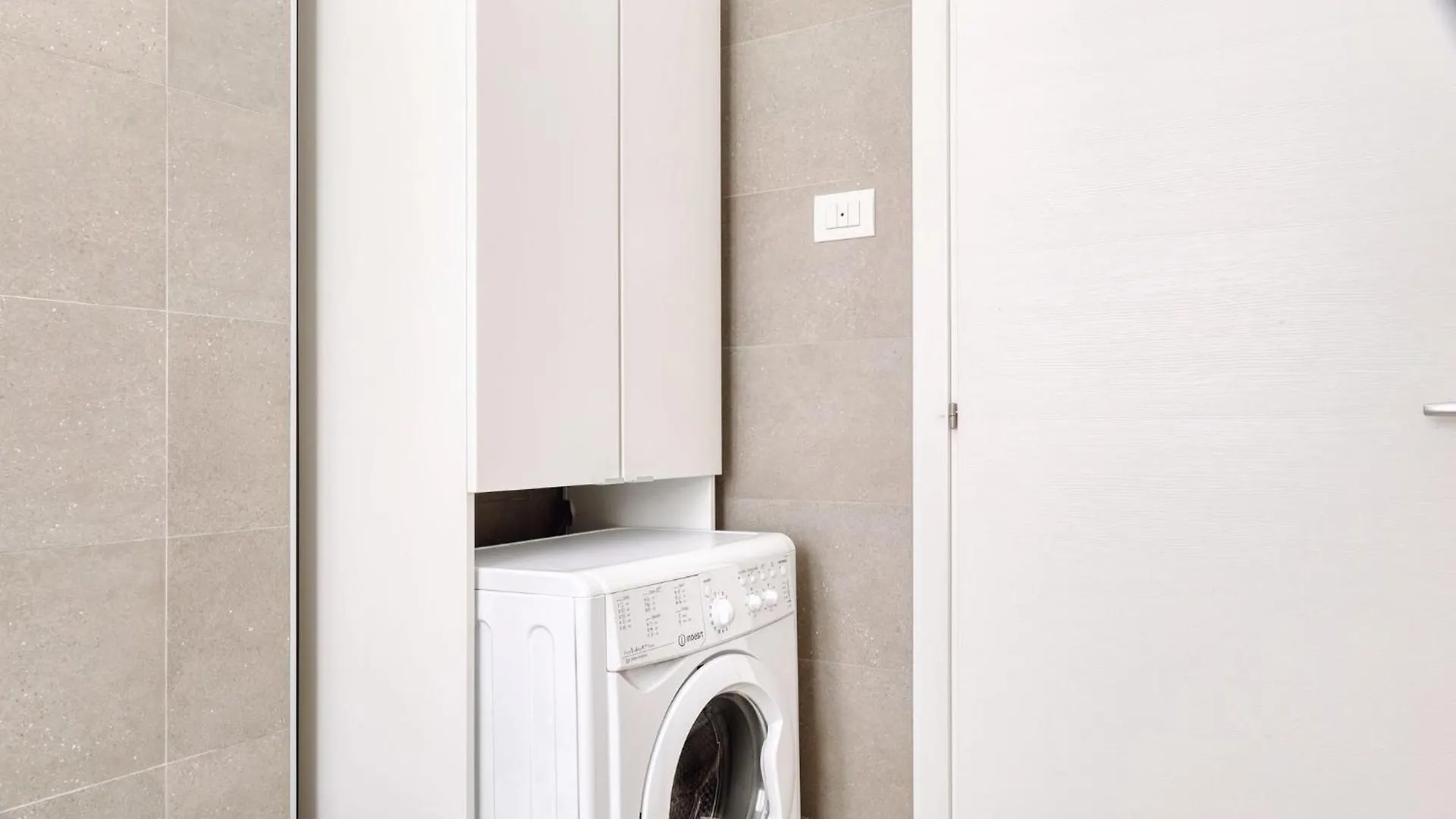 Apartment Bilocale Fiera Milano City