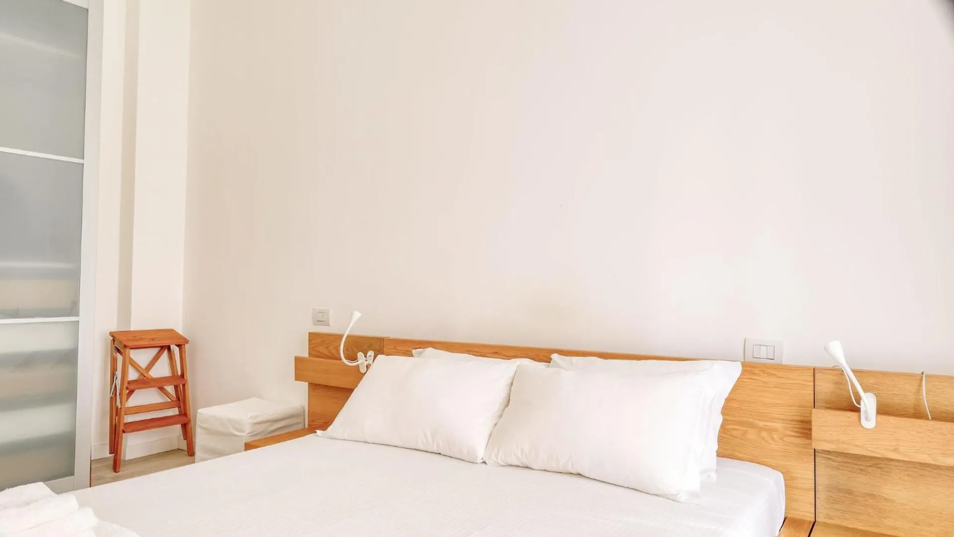 Apartment Bilocale Fiera Milano City Italy